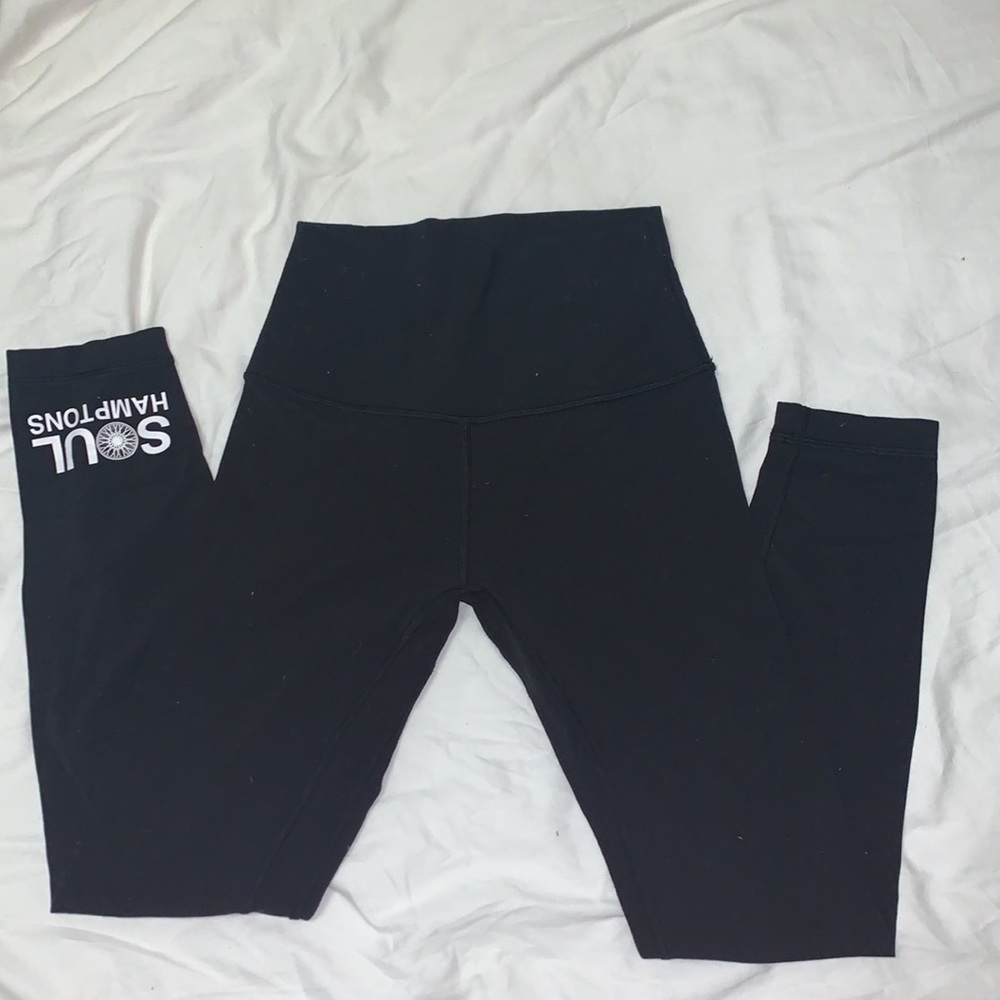 Lululemon Aligns
